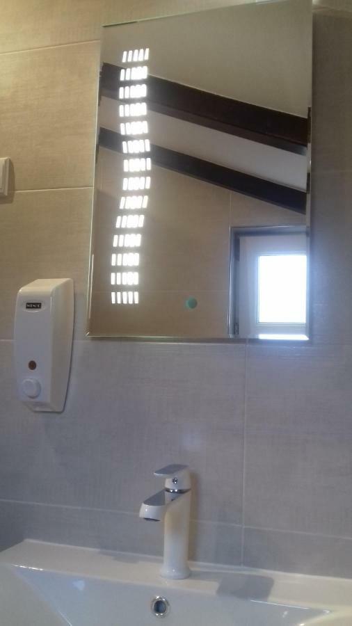 Holiday Home Nora**** Loznati Cres Екстериор снимка