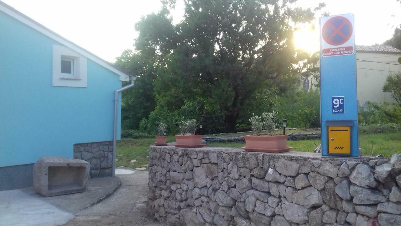 Holiday Home Nora**** Loznati Cres Екстериор снимка