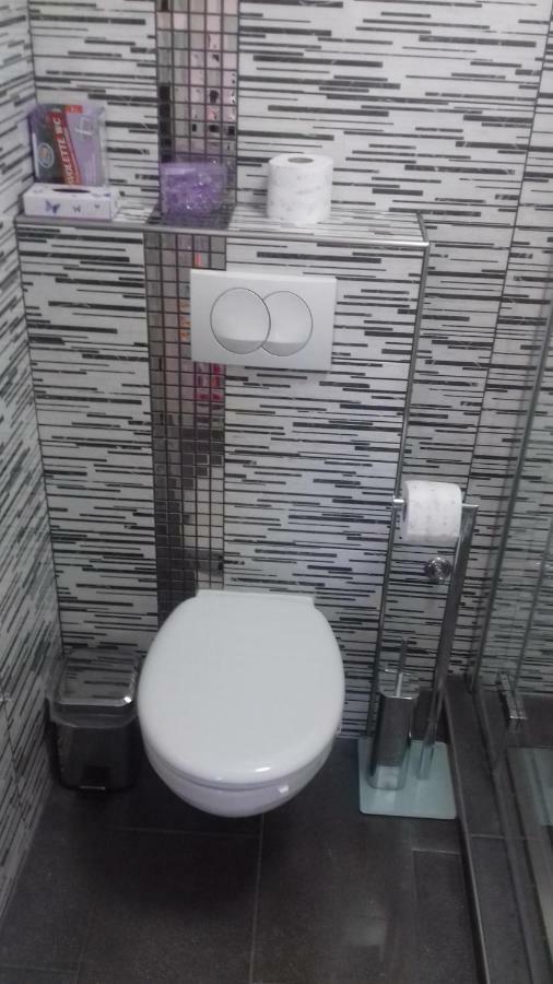Holiday Home Nora**** Loznati Cres Екстериор снимка