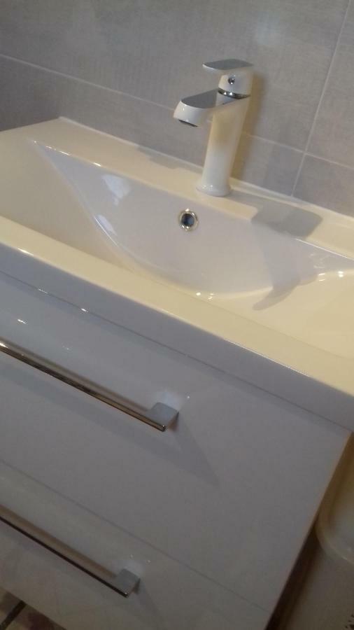 Holiday Home Nora**** Loznati Cres Екстериор снимка