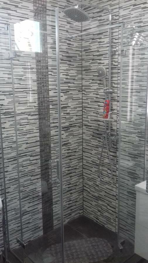 Holiday Home Nora**** Loznati Cres Екстериор снимка